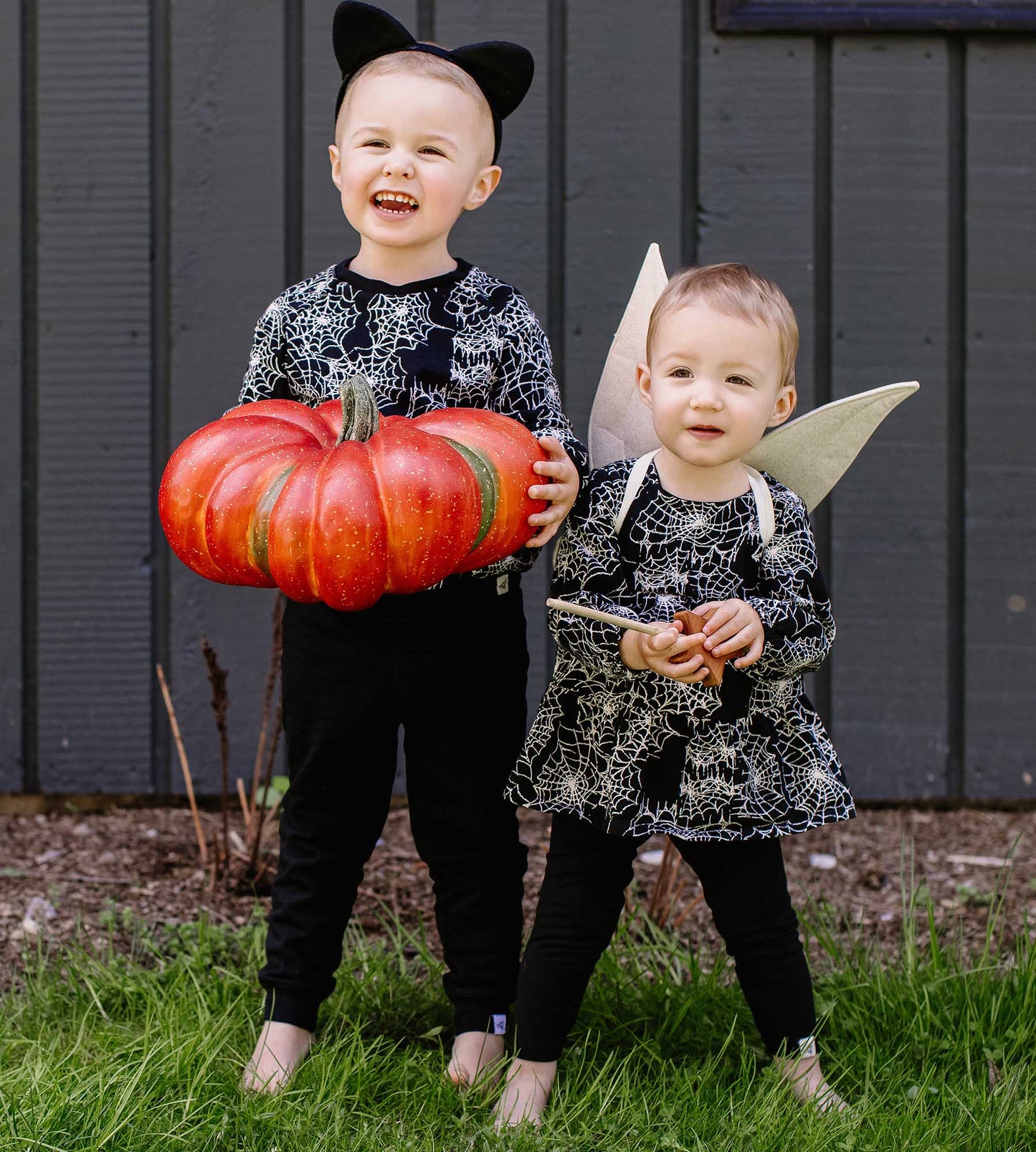 Spiderwebs Organic Girl Shirt and Pants Set