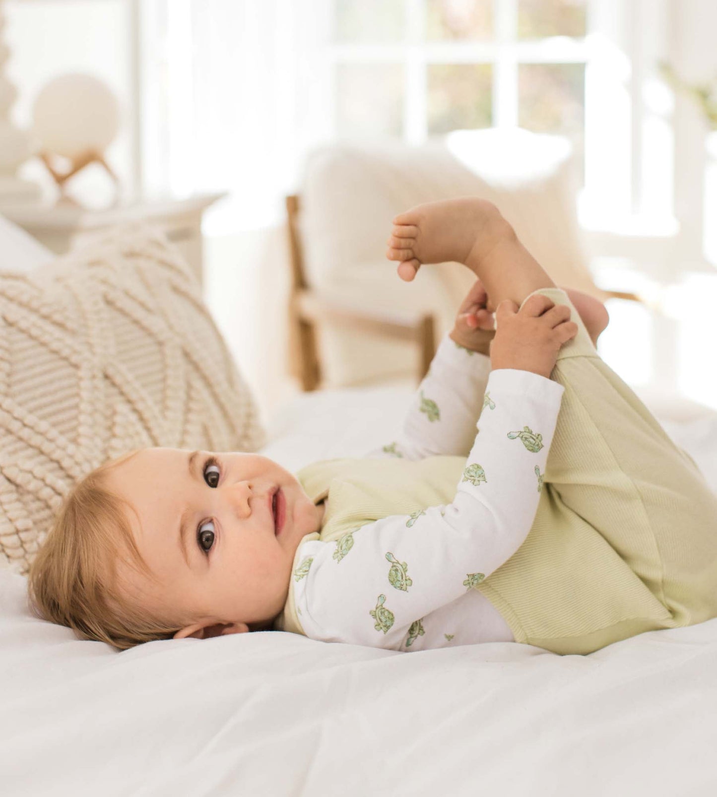 Tortoise Baby Jumpsuit & Bodysuit Set