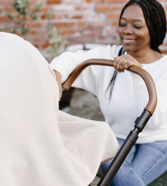 Cozy Canopy™ Nursing Cover - Natural