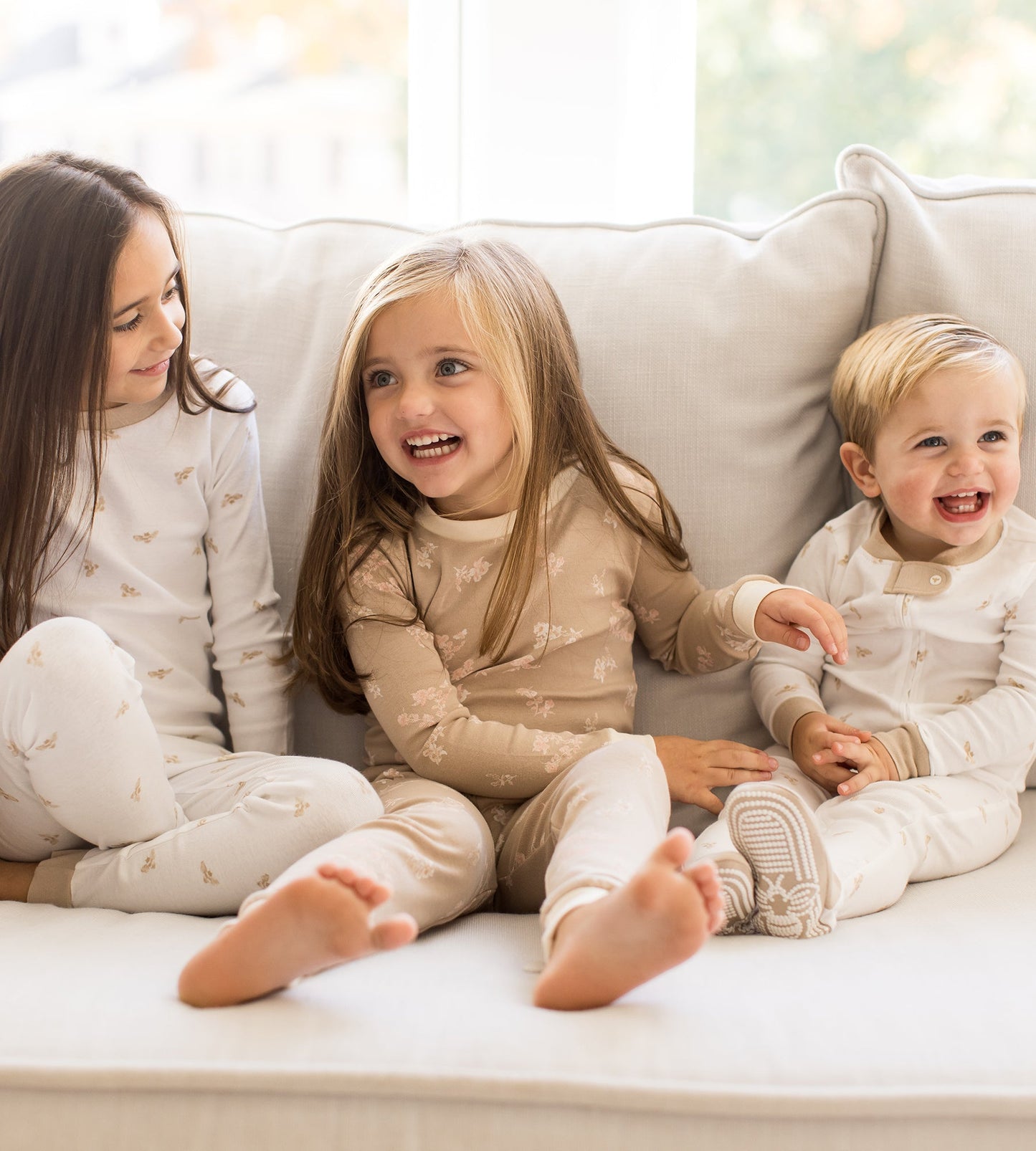 Golden Bee Organic Cotton Two-Piece Pajamas - Hummus