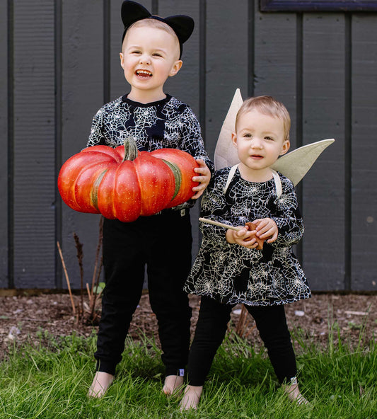Spiderwebs Organic Girl Shirt and Pants Set
