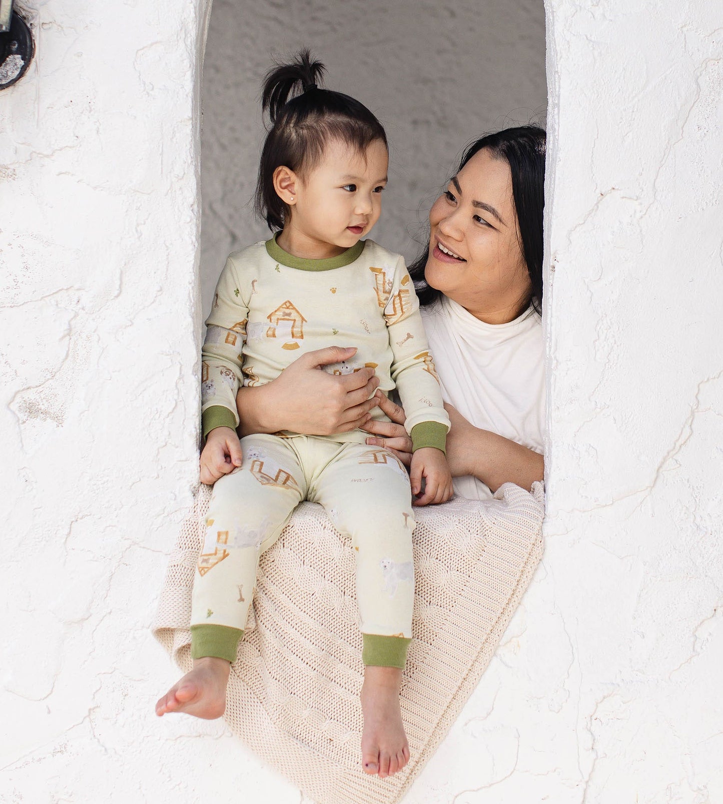 Dog House Organic Cotton Sleeper