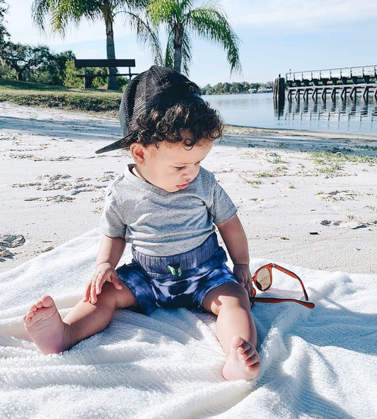 Short Sleeve Signature Organic Baby V Neck Tee